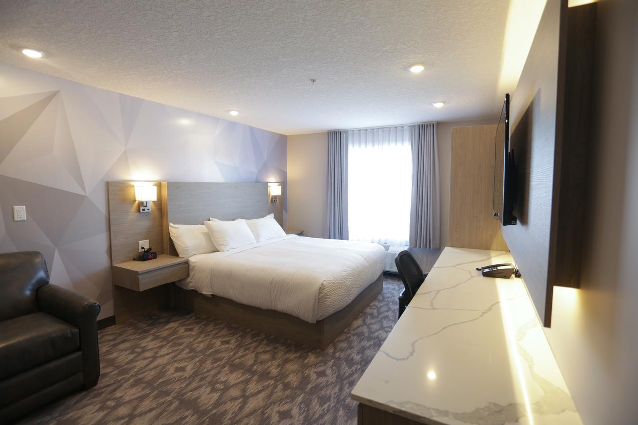 Hotel Days By Wyndham Calgary North Balzac